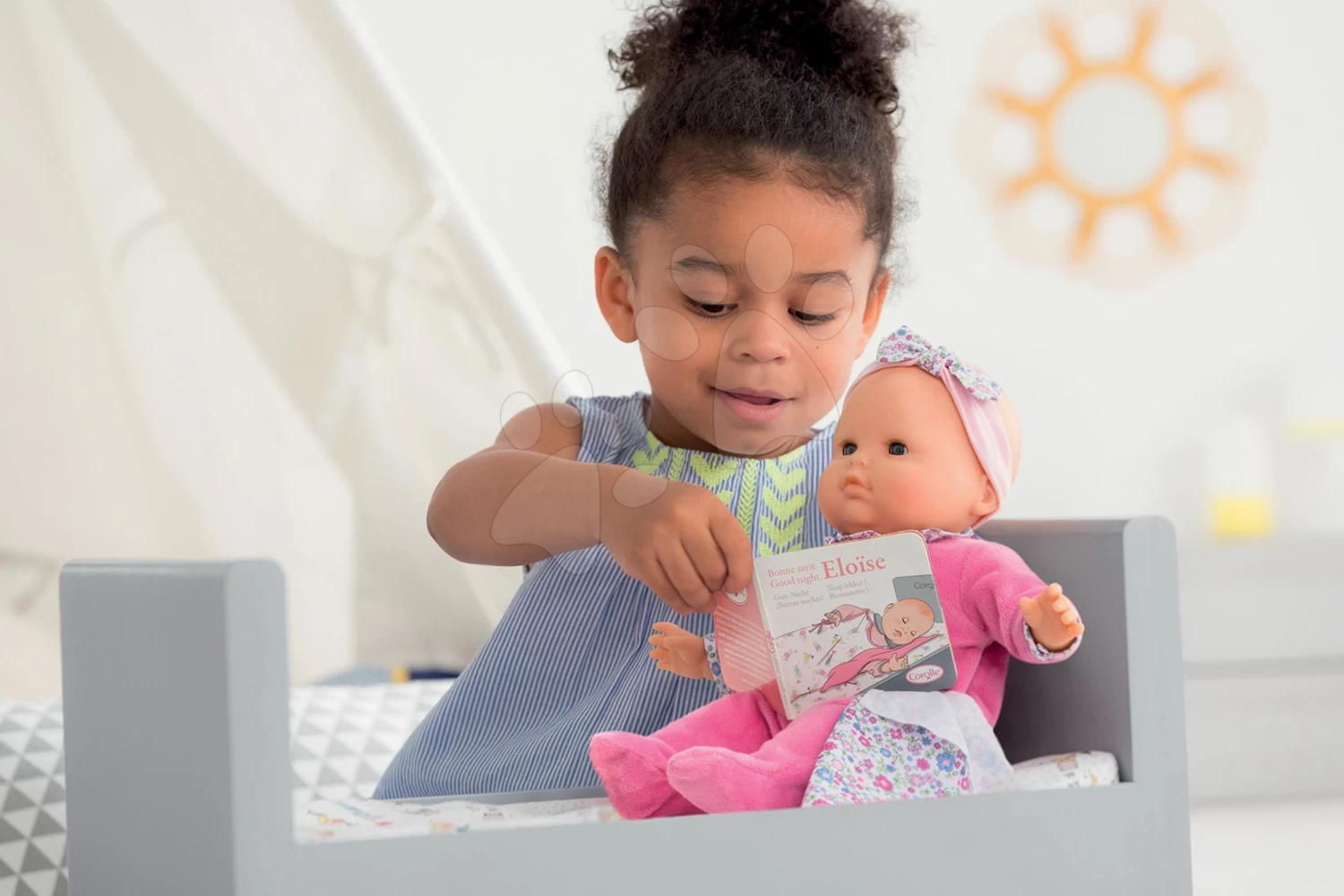 Dreirädriges Roller-Set Corolle Smoby Mit Korb Und Puppe Mit Zubehör – Bild 11