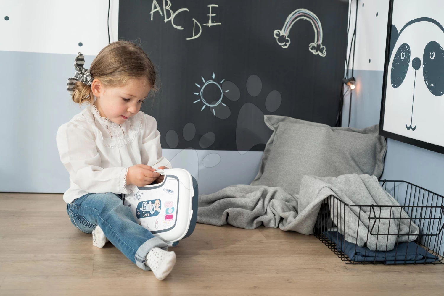 Medizinisches Köfferchen Für Eine Krankenschwester Baby Care Smoby Mit 19 Zubehörteilen Und Stickern – Bild 15