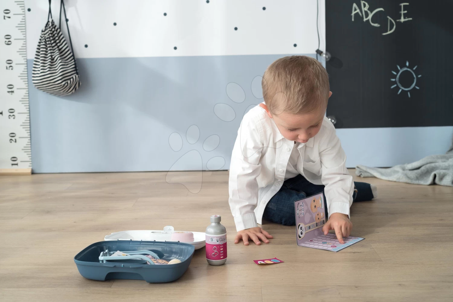 Medizinisches Köfferchen Für Eine Krankenschwester Baby Care Smoby Mit 19 Zubehörteilen Und Stickern – Bild 18