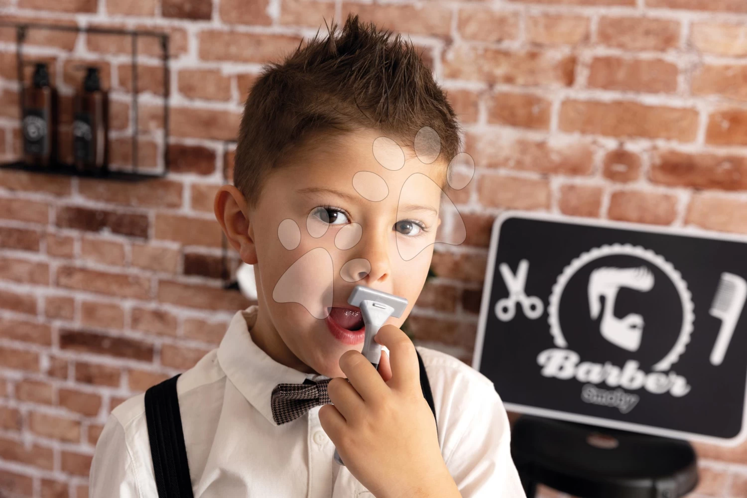 Friseursalon Mit Drei Flügeln Barber Cut&Barber Shop Smoby Haar- Und Bartpflege, Waschraum Mit Shampoo Und Verkaufstheke Mit 19 Zubehör SM320243 – Bild 12