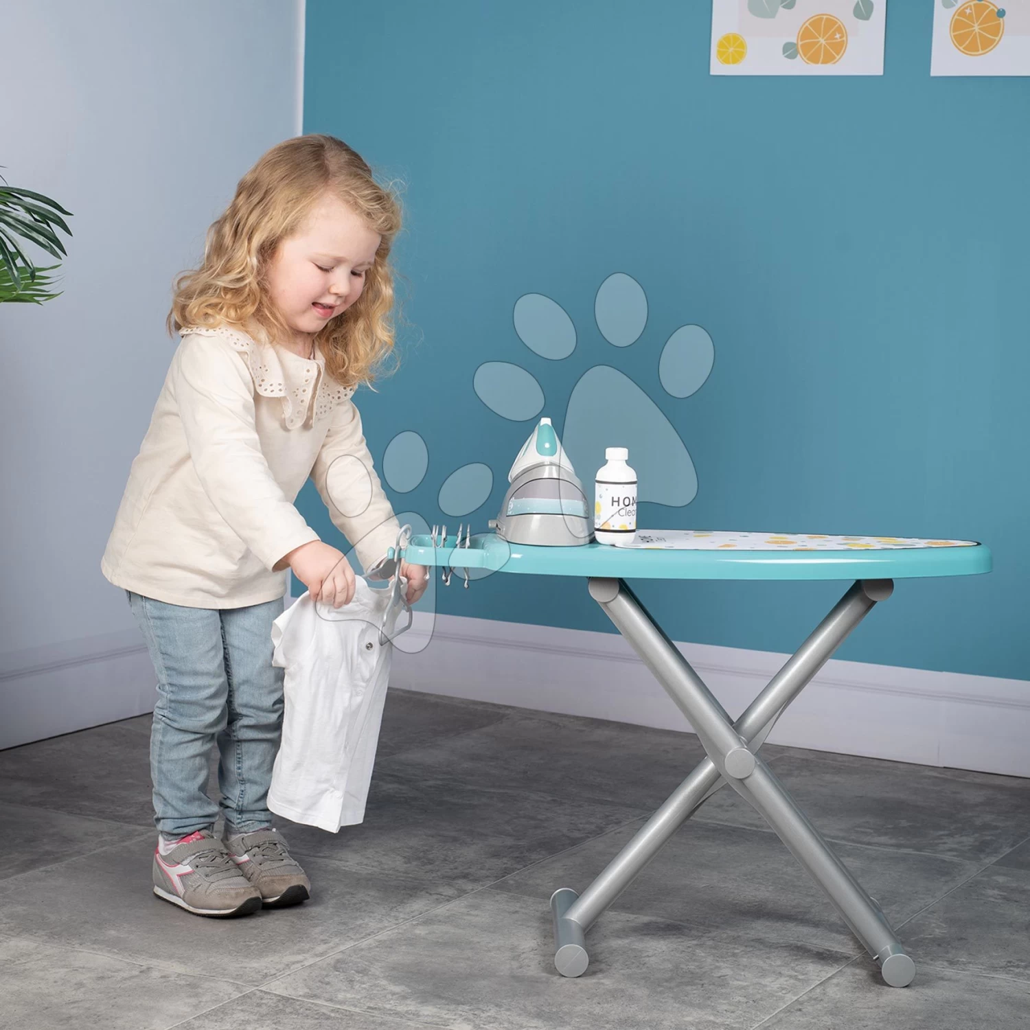 Bügelbrett Mit Bügeleisen Ironing Board Steam Iron Smoby Mit Aufhängern Und 9 Zubehörteilen – Bild 3