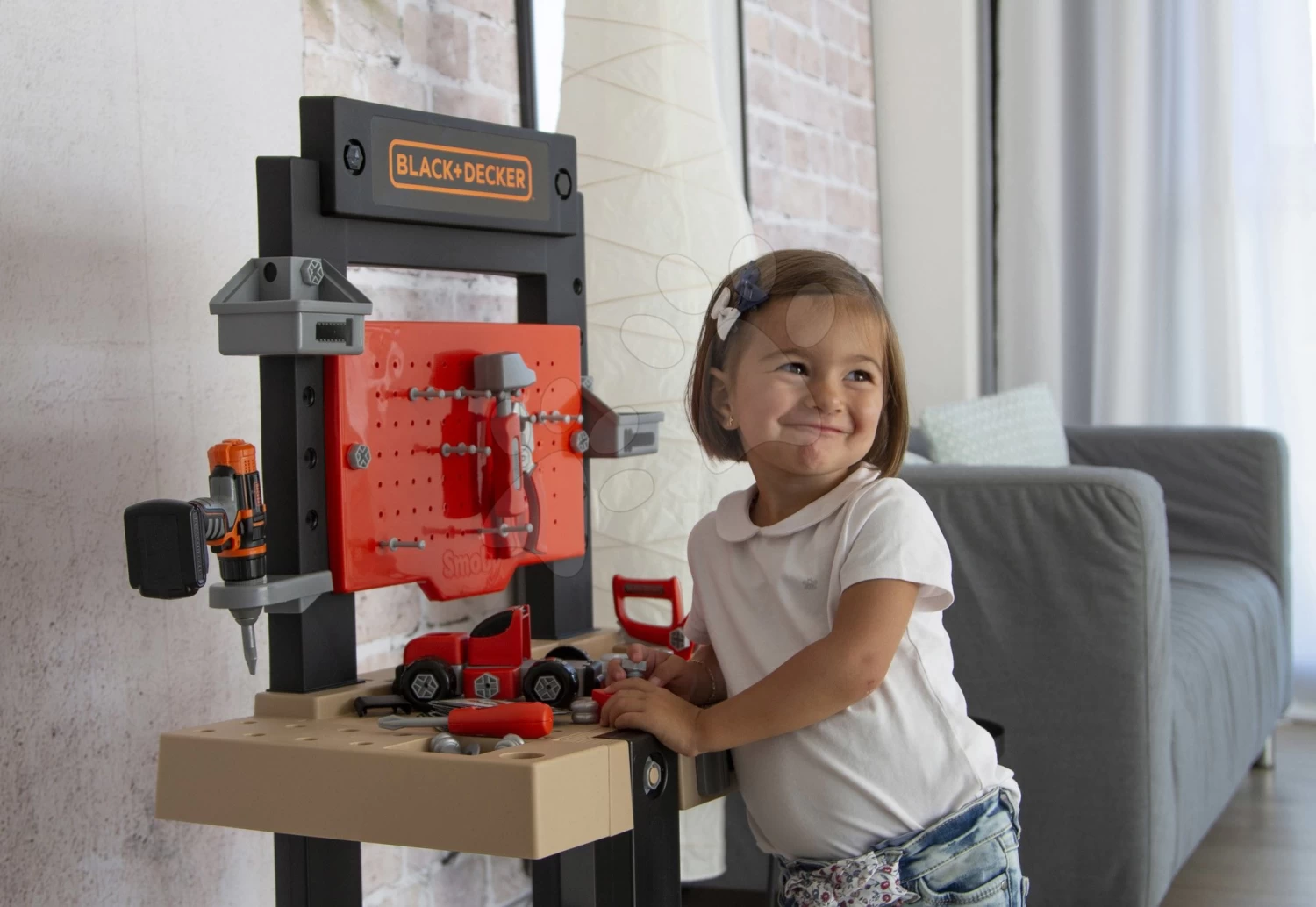 Black + Decker Smoby-Arbeitswerkstatt Mit Bohrmaschine Und Spielzeugauto Mit 92 Teiligem Zubehör – Bild 15