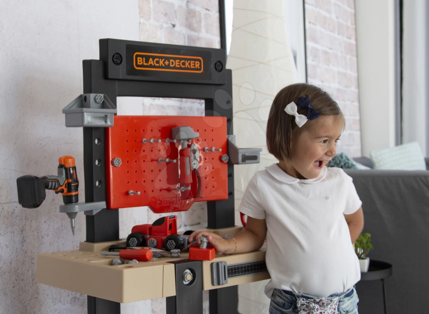 Black + Decker Smoby-Arbeitswerkstatt Mit Bohrmaschine Und Spielzeugauto Mit 92 Teiligem Zubehör – Bild 16