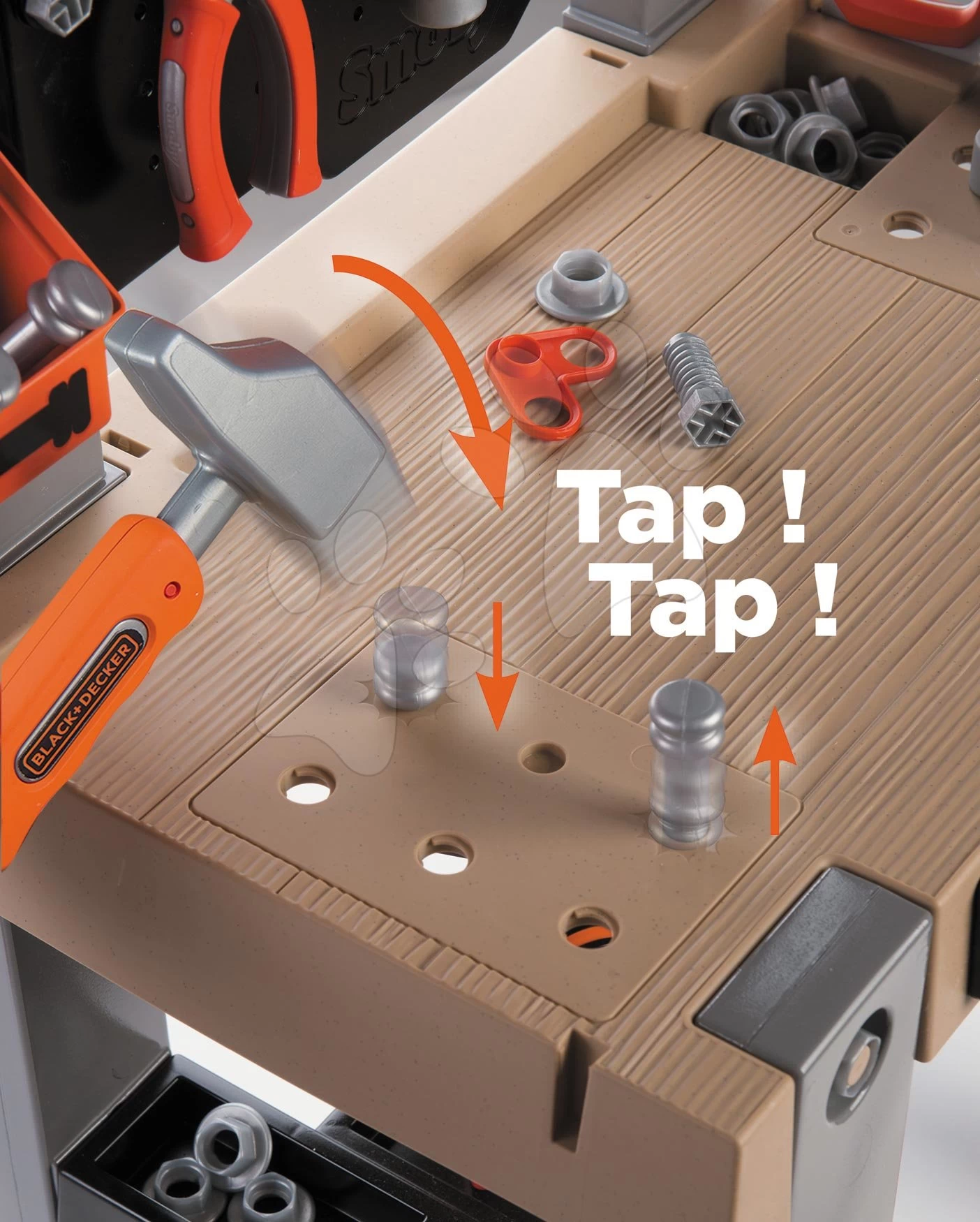 Werkstatt Black & Decker Smoby Mit Mechanischer Bohrmaschine Mit Schraubstock Und Klappmotor Und 82 Teiligem Zubehör 103 Cm Hoch