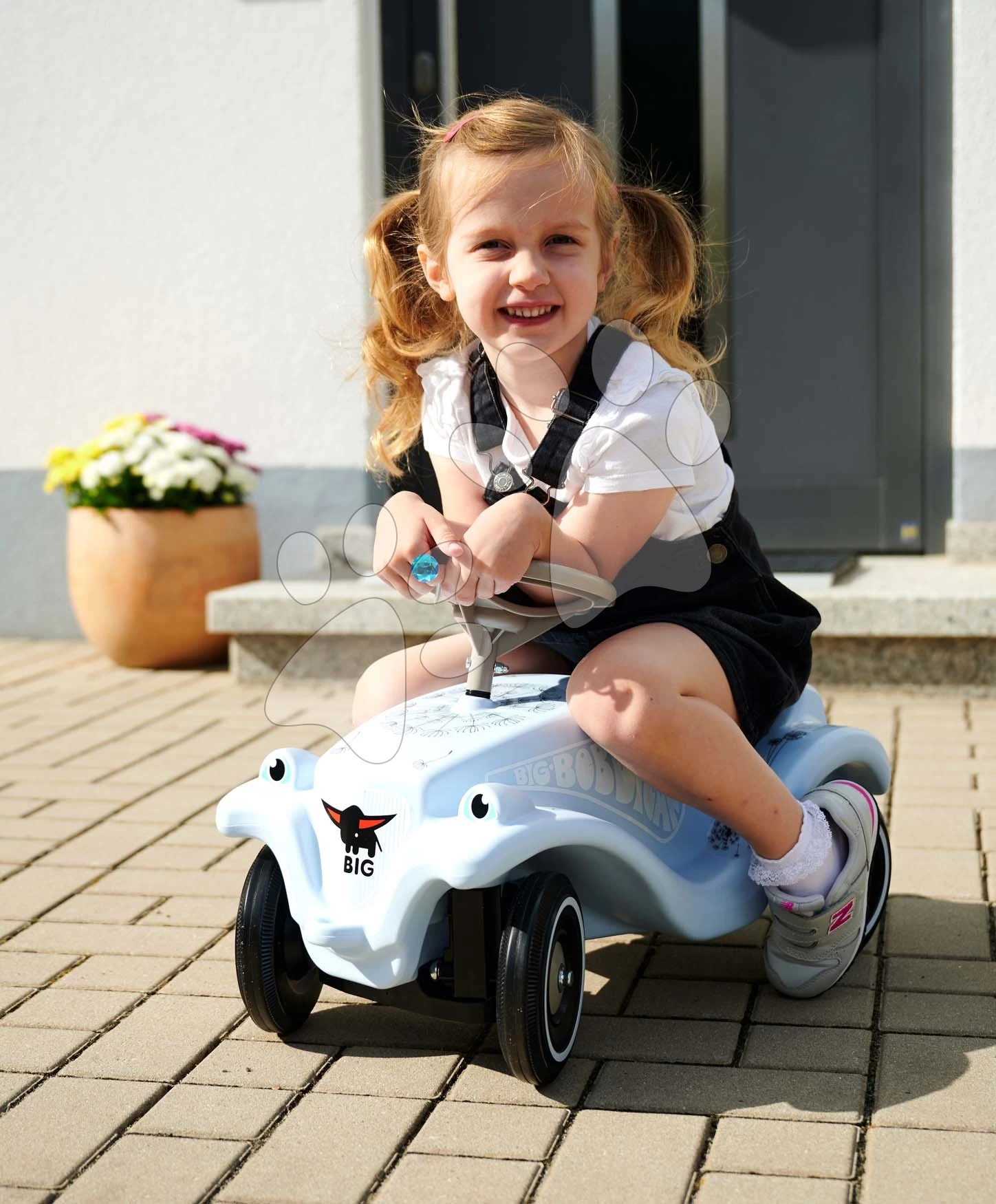 Rutschauto Auto Bobby Car Classic Blowball Big Blau Mit Der Hupe Und Trendigen Aufklebern Ab 12 Monaten B56136