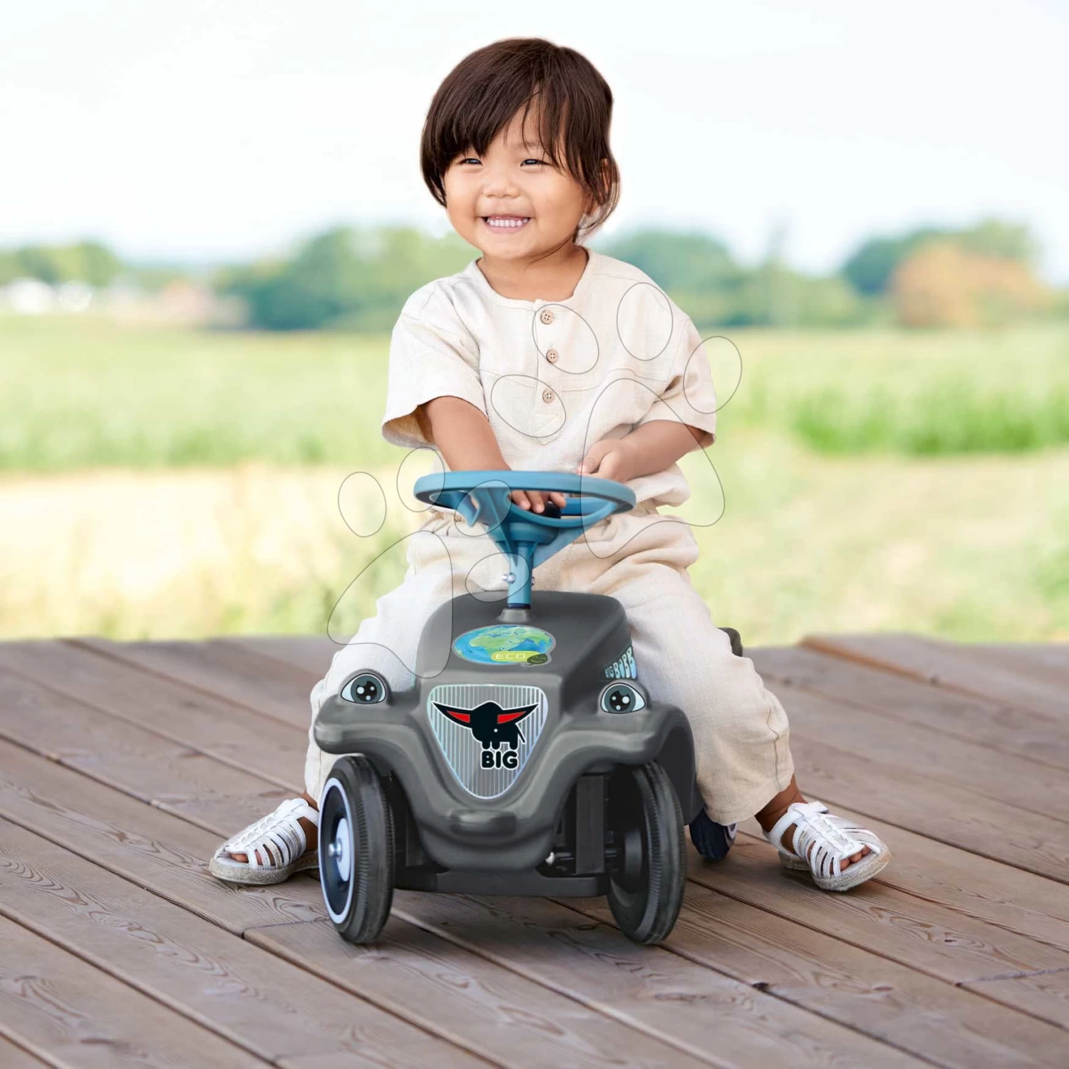 Rutschfahrzeug Auto Bobby Car Classic Eco BIG ökologisch Grau Mit Hupe Und Trendigen Aufklebern Ab 12 Monaten – Bild 5