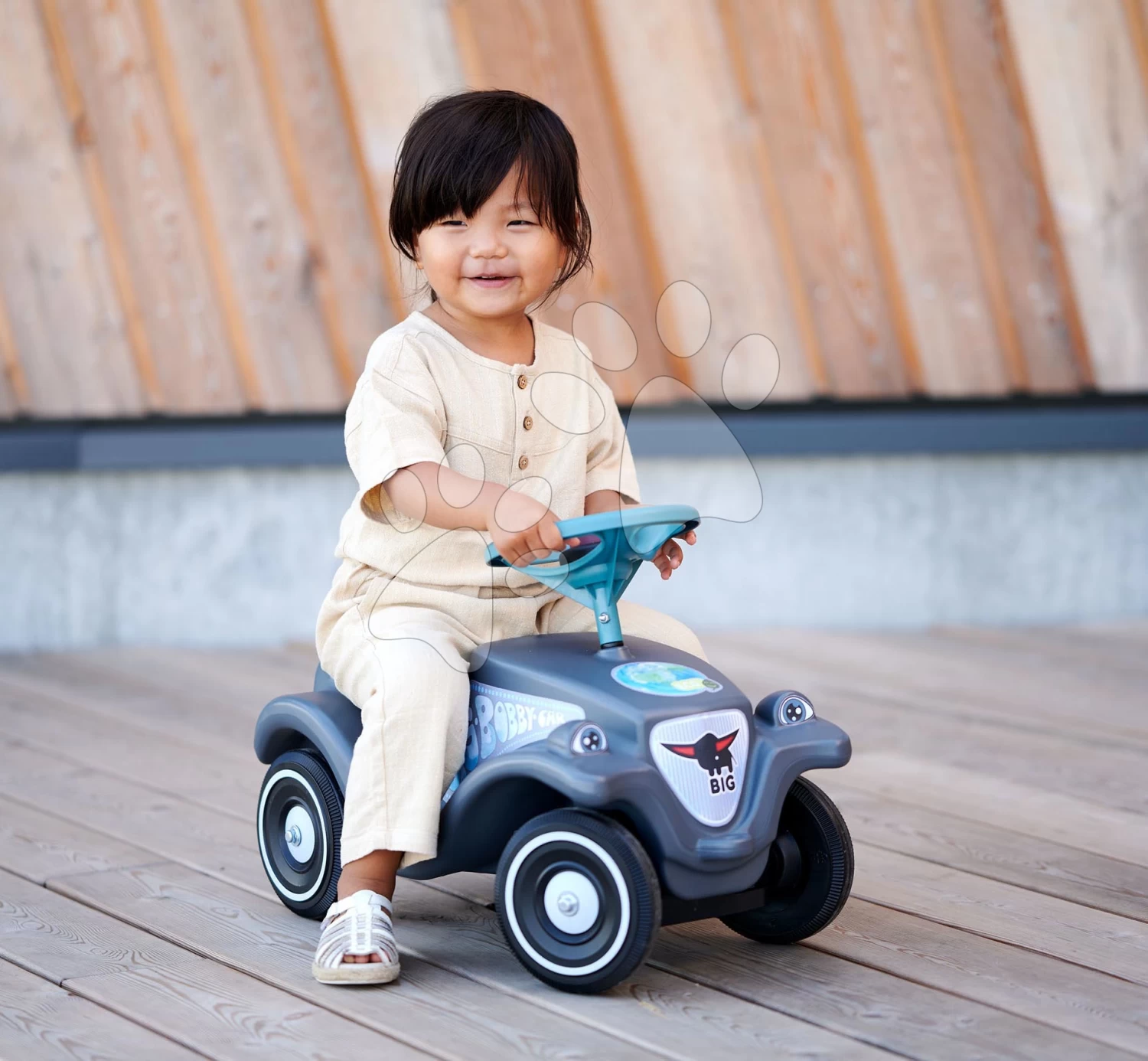 Rutschfahrzeug Auto Bobby Car Classic Eco BIG ökologisch Grau Mit Hupe Und Trendigen Aufklebern Ab 12 Monaten – Bild 7