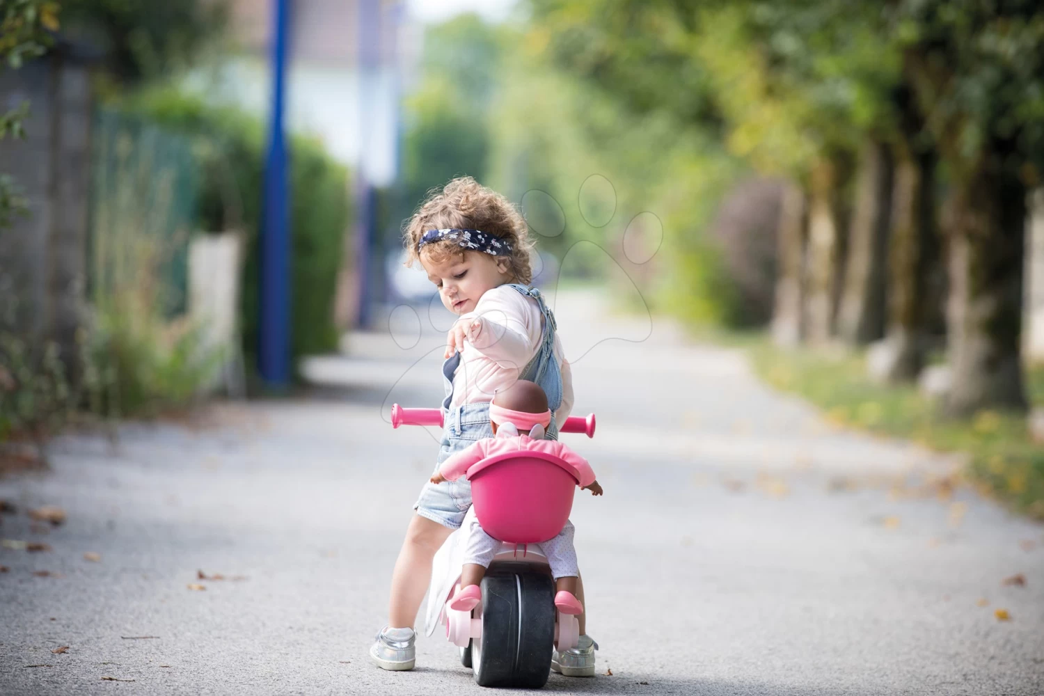 Laufrad Mottorad Mit Dem Körbchen Corolle Scooter Smoby Mit Gummirädern Stauraum Und Mechanischem Schlüssel Ab 18 Monaten – Bild 2