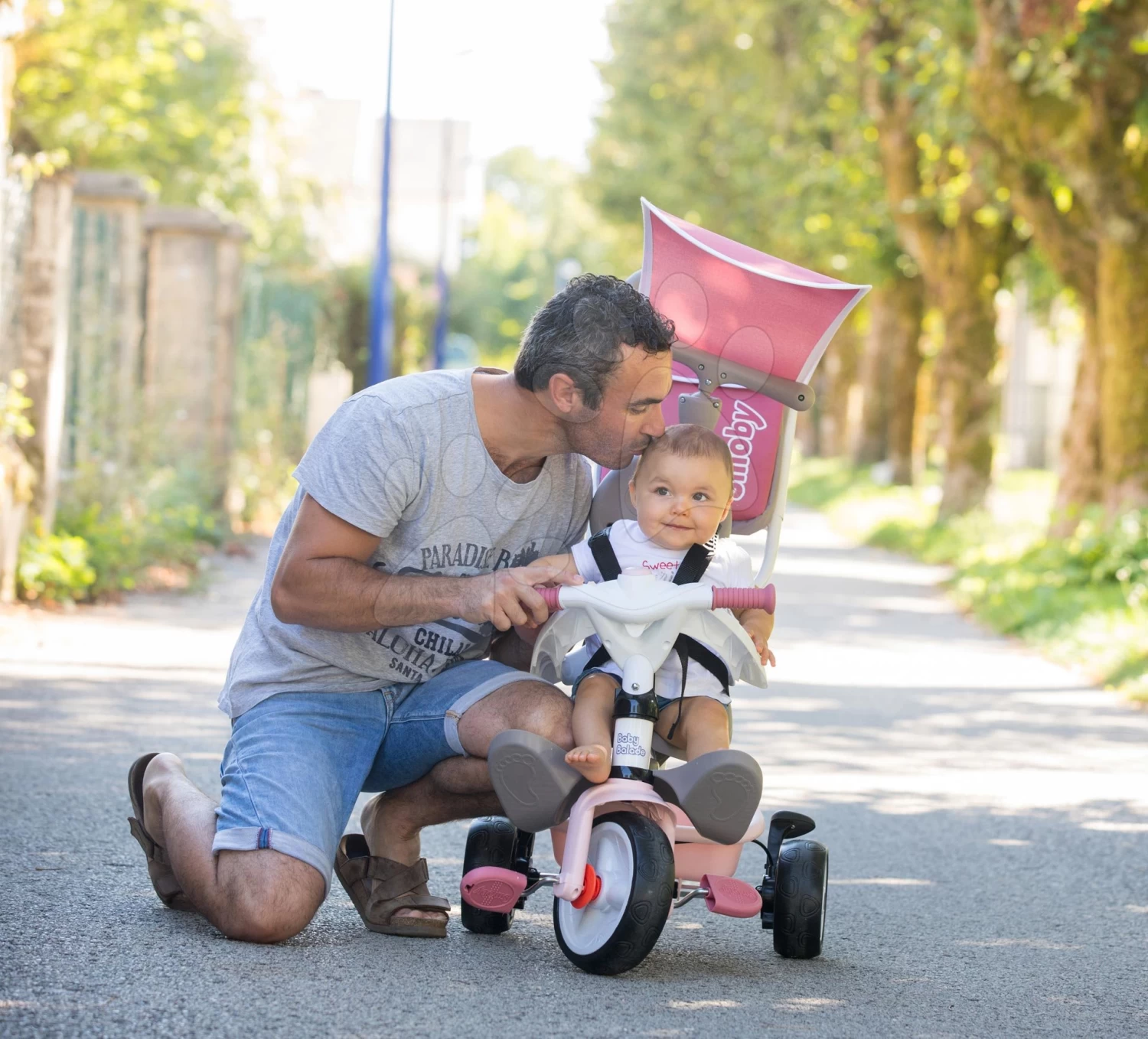 Dreirad Und Kinderwagen In Einem Mit Der Hohen Rücklehne Baby Balade Plus Tricycle Pink Smoby Mit Bremse Und EVA-Rädern Rosa Ab 10 Monaten