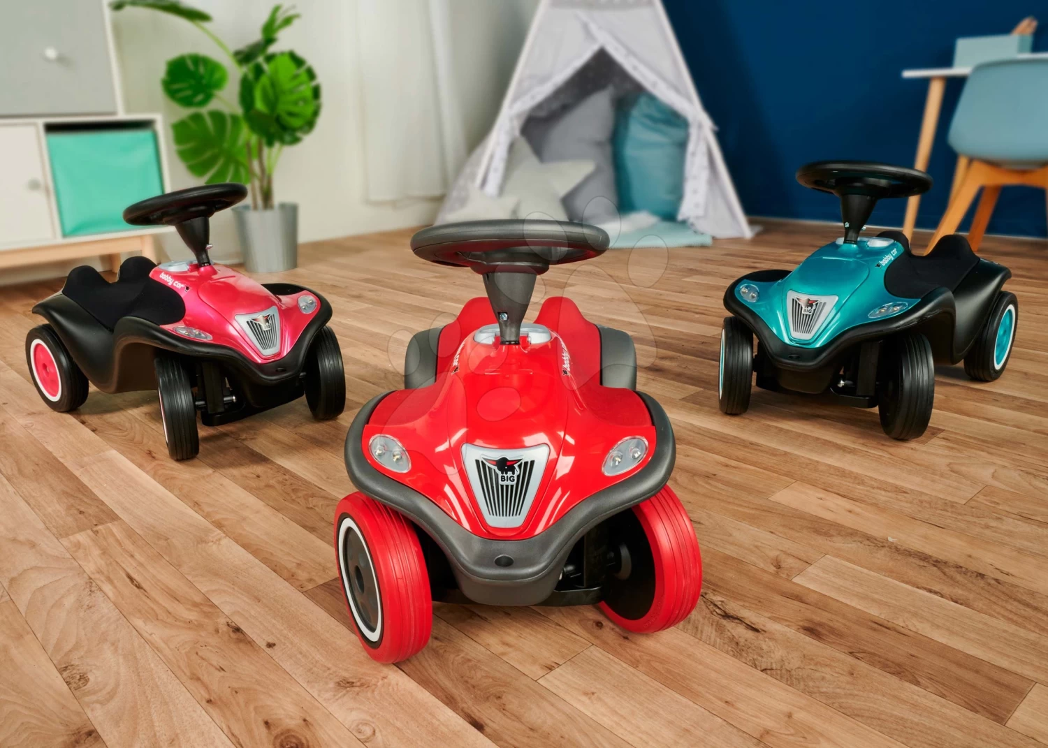 Rutschfahrzeug Bobby Car Next Raspberry BIG Mit LED-Reflektoren Und Elektronischer Hupe Ergonomischer Sitz Mit Velours Ab 12 Monaten â Bild 16