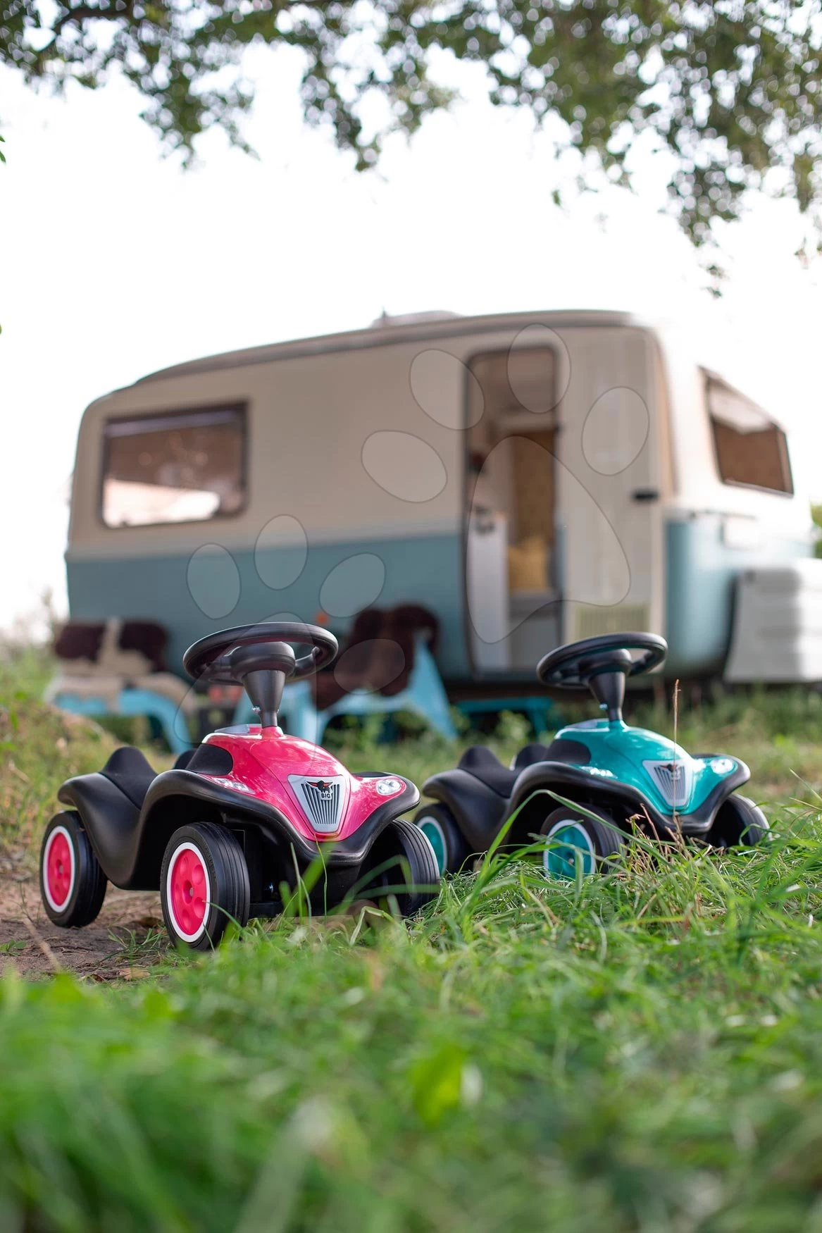 Rutschfahrzeug Bobby Car Next Raspberry BIG Mit LED-Reflektoren Und Elektronischer Hupe Ergonomischer Sitz Mit Velours Ab 12 Monaten â Bild 19